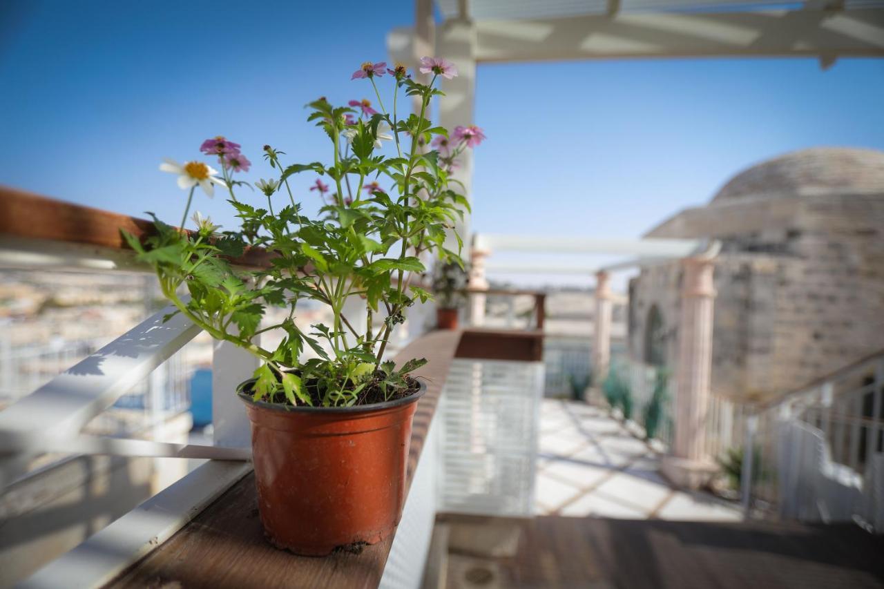 Western Wall Luxury House Yerusalem Bagian luar foto