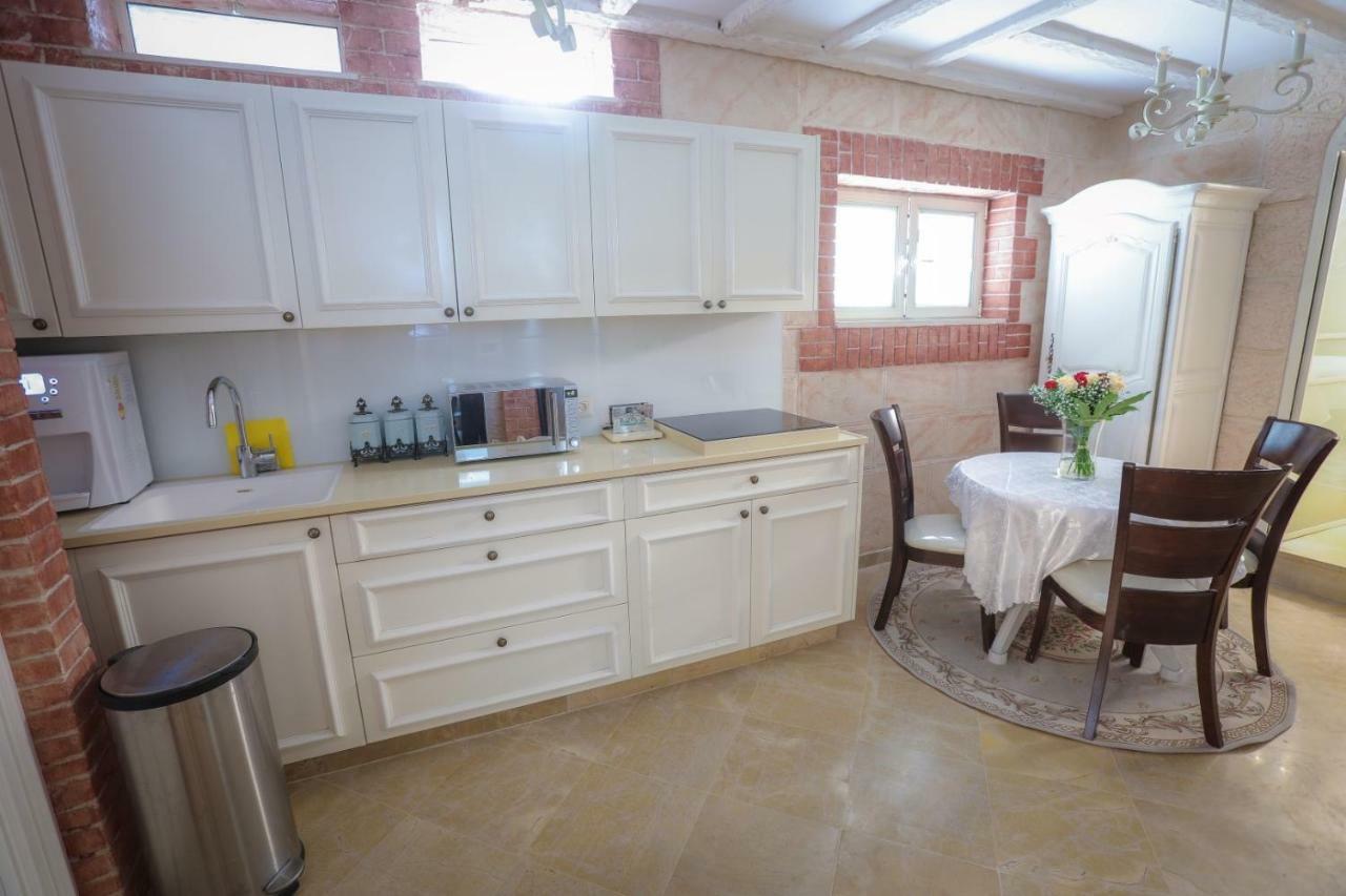 Western Wall Luxury House Yerusalem Bagian luar foto